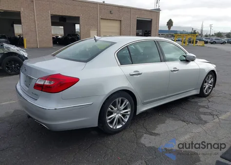 2014 Hyundai Genesis 3.8 из США, поврежденный, VIN KMHGC4DD4EU263792